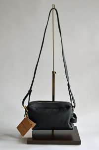 Charles et Charlus Leather Bag Trousse Toilette Made in France シャルル エ シャルリュス ショルダーバッグ レザーポーチ 受注生産